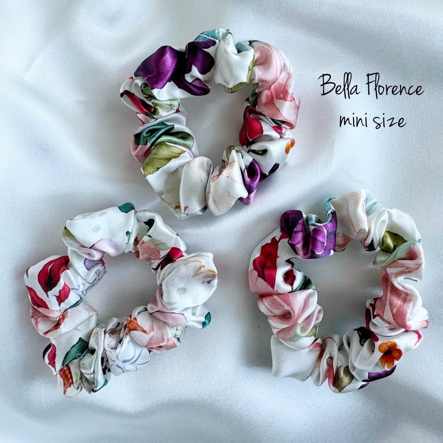 100% Mulberry Silk Scrunchie - Bella Florence