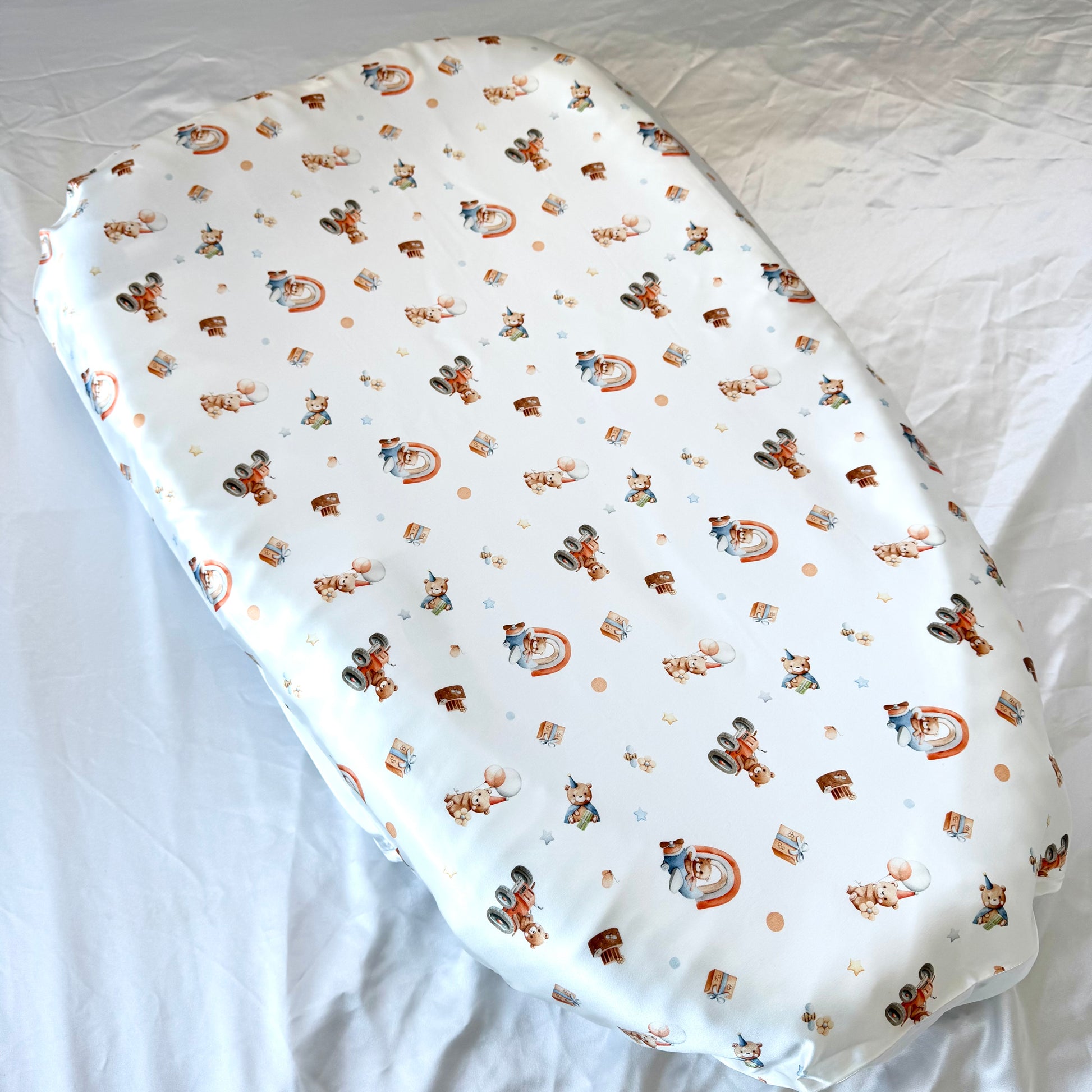 Mulberry Silk Baby Lounger Cover with cute bear pattern, fits Snuggle Me & Dock A Tot Deluxe, close up shot
