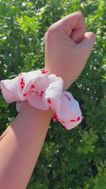 Pink Floral Scrunchies - Spring look